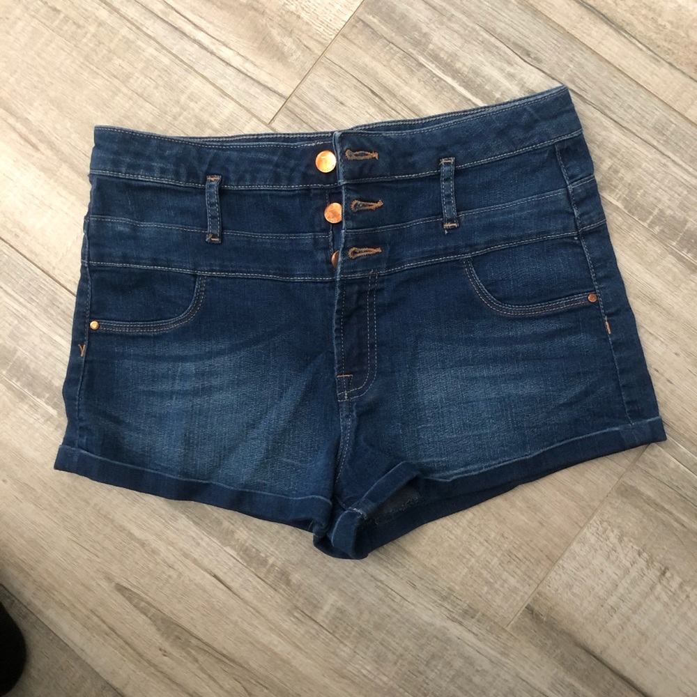 high waisted denim shorts